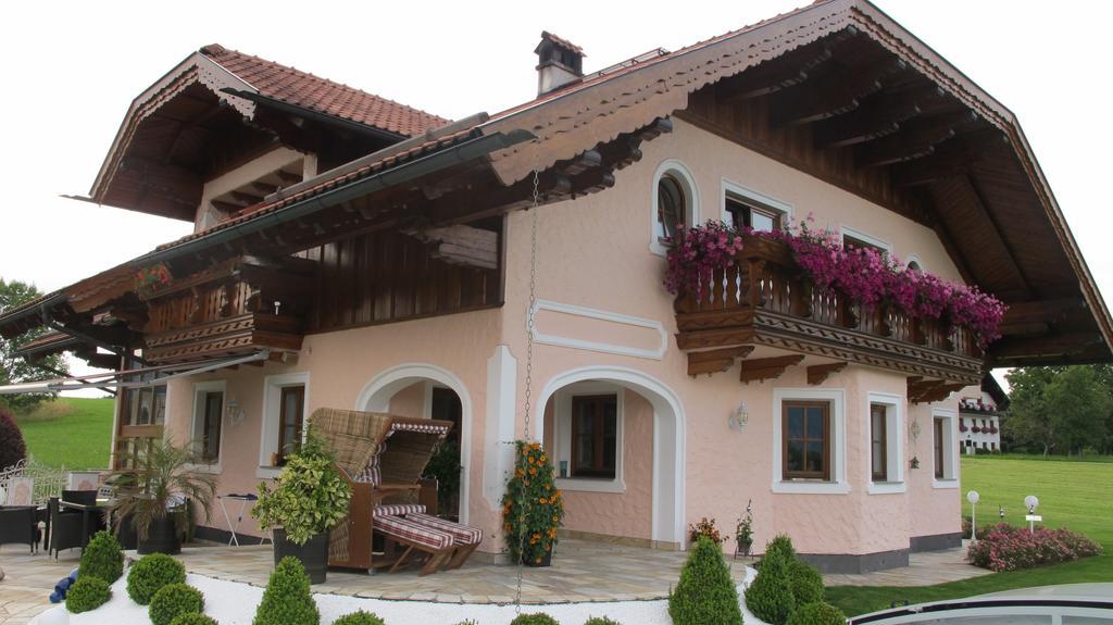מונדסי Landhaus Widlroither מראה חיצוני תמונה